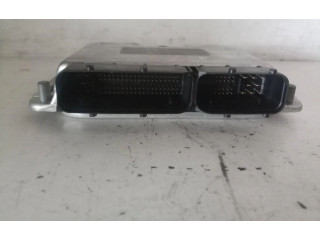 Блок управления двигателем ECU 038906019NS Skoda Fabia Mk2 (5J)