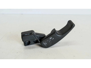 Ручка капота