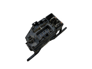 Блок предохранителей    Ford Ranger    