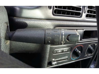 Ручка стеклоочистителей 96251279ZL, 61580067 Peugeot 406