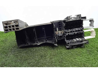 Pojistková skříňka Řídící jednotka BSM 3674053J00 Suzuki Grand Vitara I 2005