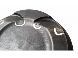 Píst 7565233 BMW 7 F01 F02 F03 F04 pro benzínový motor 4.4