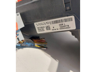 Блок предохранителей 30728542, 12243779 Volvo S60