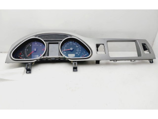 Přístrojová deska  Audi Q7 4L  4L0920930T  