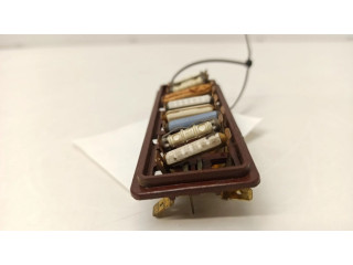 Pojistková skříňka 481937037 Volkswagen K70 1973