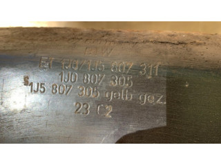 Балка задний бампер