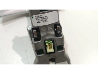 Включатель / ручка переключения передач