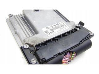 Блок управления двигателем ECU