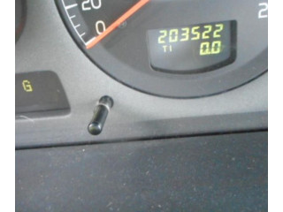 Ручка стеклоочистителей Volvo V70