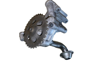 Масляный насос   06A115105B  Skoda Octavia Mk1 (1U) 