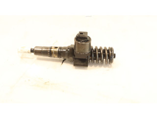 Форсунка     Audi A3 S3 8P   