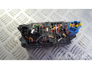 Блок предохранителей 9635519180, 289128 Citroen Xsara