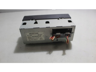 Дисплей       Mitsubishi Space Star