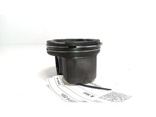  Поршень с шатуном 654.920 A6540300517  Mercedes-Benz E W213 для дизельного двигателя 2.0