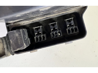 Pojistková skříňka MR337785, G8C255M Mitsubishi Pajero 2003