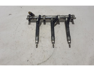 Топливная рампа 06M133315L   Audi A7 S7 4K8   для двигателя DLZA