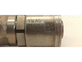 Топливная рампа 04L130764E   Volkswagen Golf VIII  