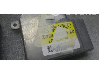 Блок подушек безопасности 2W9319G275AC Jaguar XJ X350