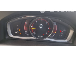 Панель приборов 31473467, 31392982   Volvo XC60       
