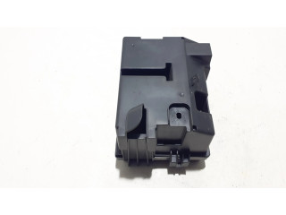 Блок предохранителей  243805284R   Dacia Spring    