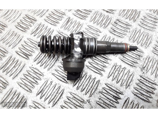 Форсунка 038130073AG    Volkswagen Jetta V   