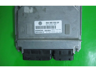 Řídící jednotka 06A906033DP, 5WP44700 Volkswagen New Beetle 1998