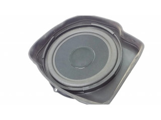 Громкоговоритель (громкоговорители) в передних дверях