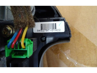 Подушка безопасности водителя 8626843   Volvo V70