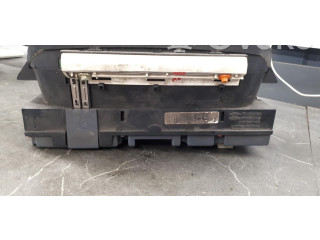 Дисплей    87001262   Volkswagen Golf III