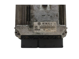 Řídící jednotka 045906013A, 0281013182 Skoda Roomster (5J) 2008