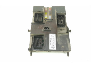 Блок предохранителей 2294547, BK2T14B476DX Ford Transit Custom