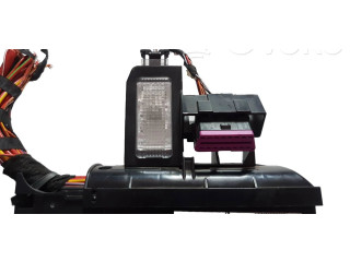   Pojistková skříňka 5N0971845E, 1422120120   Volkswagen Tiguan 2015