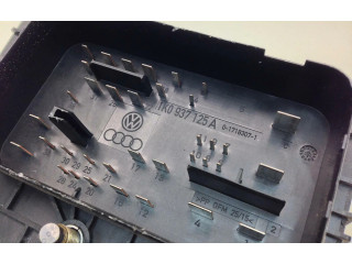 Блок предохранителей 1K0937125A Volkswagen Golf Plus