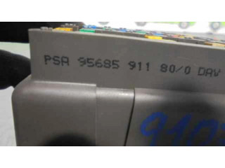 Блок предохранителей 9568591180   Citroen Xsara    