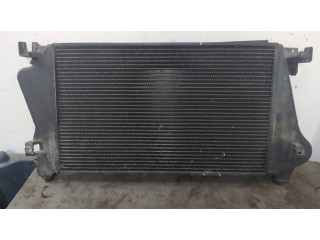 Интеркулер Chrysler Voyager 0.0