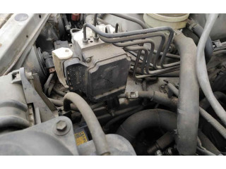 Блок АБС 02F025738 Lexus IS 200-300 1999 - 2005 года