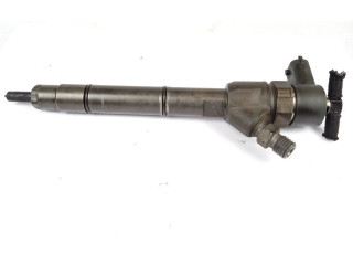 Форсунка 0445110256, 338002A400    KIA Rio  D4FA 