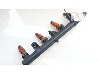 Топливная рампа 0280151048, 028155769 Alfa Romeo 156 2.0