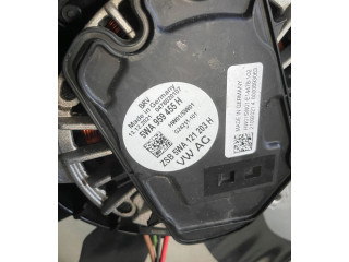 Вентилятор радиатора 5WA959455H Volkswagen Golf VIII