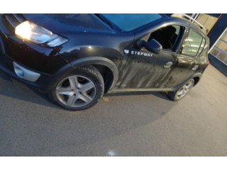 Зеркало электрическое Dacia Sandero 2008 - 2012 года