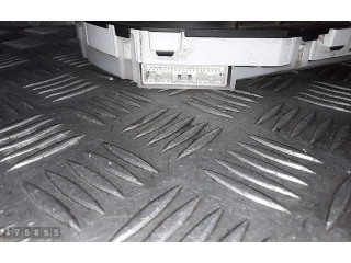 Přístrojová deska Isuzu D-Max 2014 8981561427