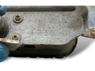 Моторчик стеклоочистителя 8620953, 0240206217    Volvo S80