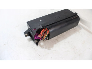 Блок предохранителей Skoda Fabia Mk2 (5J)