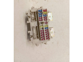 Блок предохранителей 1052383 Infiniti QX56