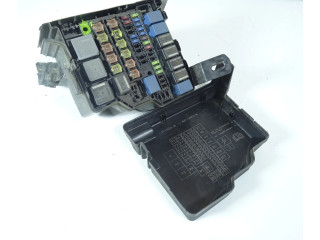 Блок предохранителей  8V51-14B144-BB, 8V51-14B144-BB   Ford Transit -  Tourneo Connect    