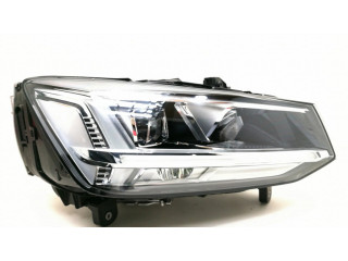 Передняя фара  