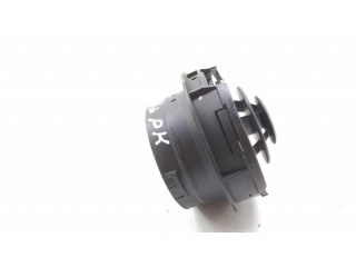 Боковая воздушная решётка