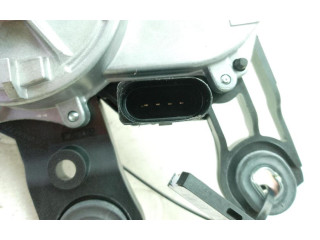 Моторчик заднего дворника 5G0955711C    Skoda Octavia Mk4