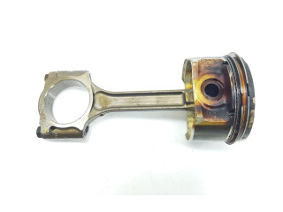 Píst 12010BC200, 12010BC200 Nissan Juke I F15