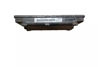 Блок предохранителей 8690720, 519096127   Volvo V50    